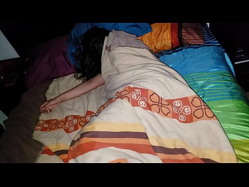 ❤️ ස්ටේප්සන් තම තරුණ සුළු මව නිදා සිටියදී ඇයට බැණ වදියි. අසභ්‍ය වීඩියෝව අසභ්‍ය si.bestsexporno.ru